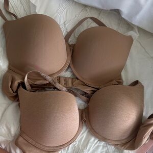 Victoria's Secret Nude/Tan T-shirt Bras Duo